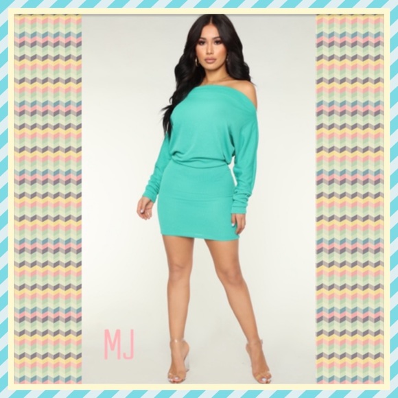 🎀Solid Mini Dress🎀 - Picture 2 of 4